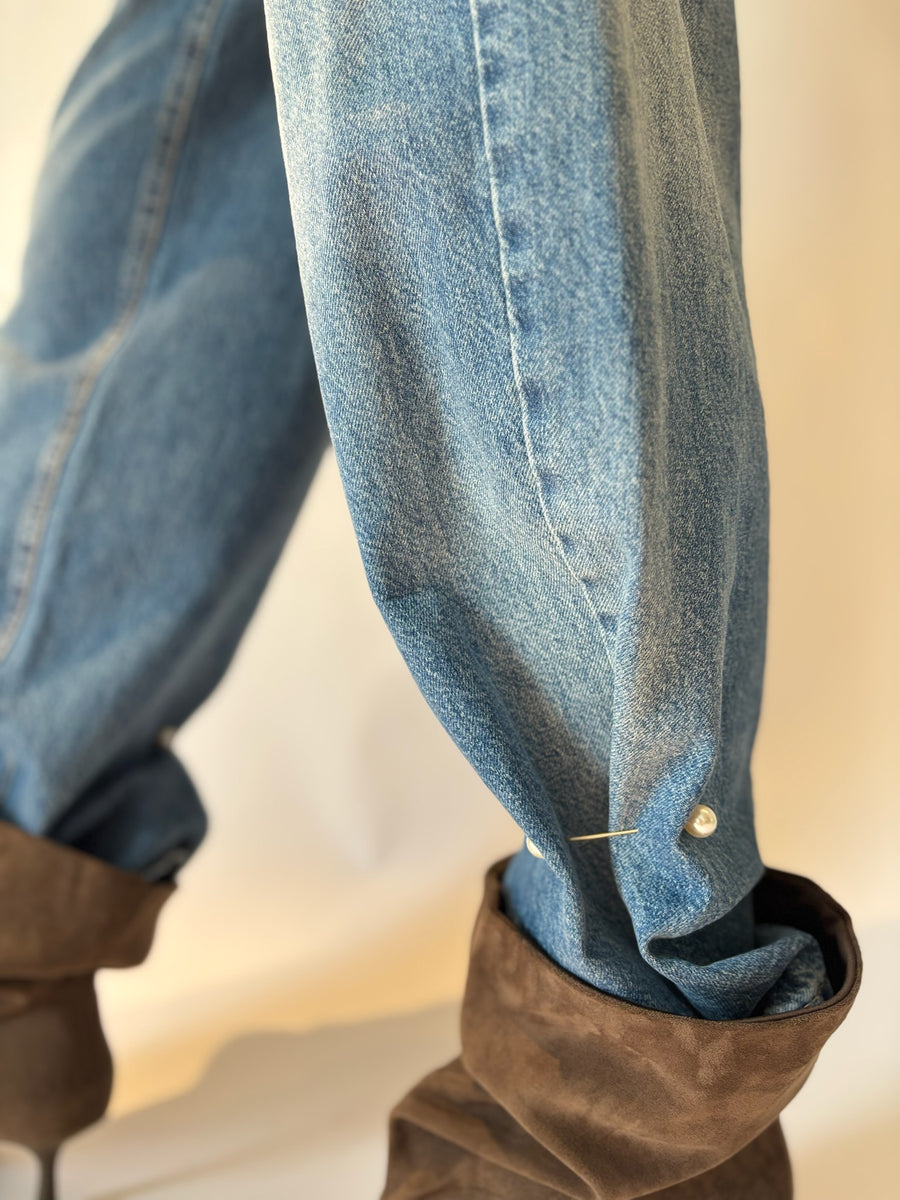 The Lizzy Semi-Barrel Denim in Ocean Blue
